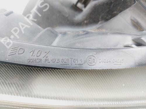 Right headlight RENAULT CLIO III (BR0/1, CR0/1)  | BP29464031C29 