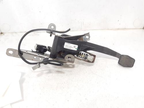 Used Clutch pedal Clutch pedal VOLVO V40 Hatchback (525) D2 (120 hp) 8766248 8766248