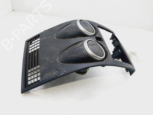 Used Middle console NISSAN QASHQAI I (J10, NJ10) [2006-2015]  31592998