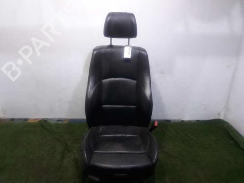 Right front seat BMW 1 (E87) 118 d (122 hp) 5399698