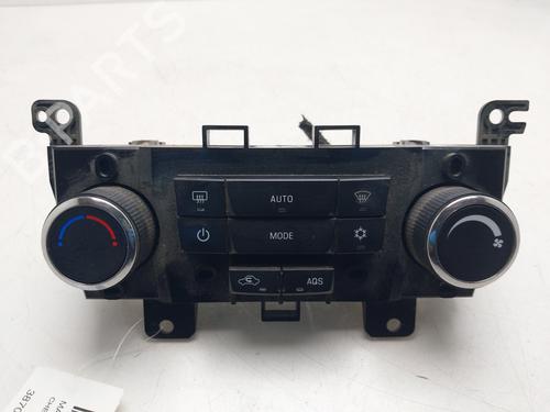 Used Climate control Climate control 38011043 38011043