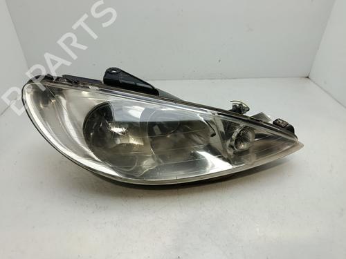 Used Right headlight PEUGEOT 206 Hatchback (2A/C) [1998-2012]  31823436
