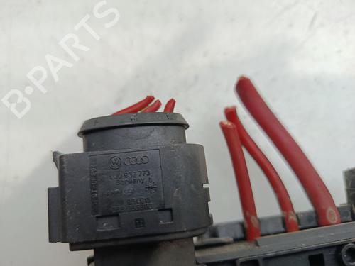 Fuse box SEAT LEON (1M1) 1.9 TDI | BP30724261E1 