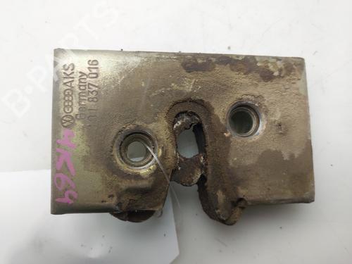 Used Front right lock Front right lock VW POLO Coupe (86C, 80) 1.3 Cat (55 hp) 34151714 34151714