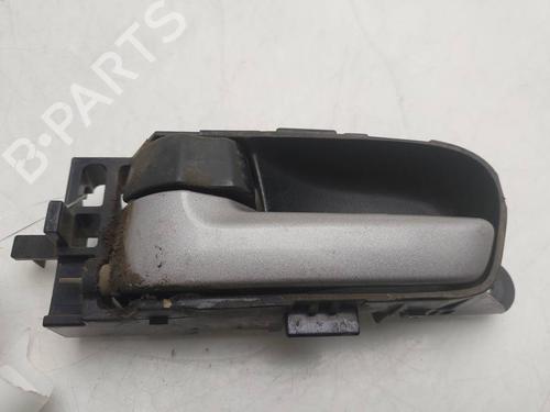 Used Front left interior door handle Front left interior door handle SUZUKI GRAND VITARA II (JT, TE, TD) 1.9 DDiS All-wheel Drive (JT419, TD44, JB419WD, JB419XD,... (129 hp) 40154152 40154152