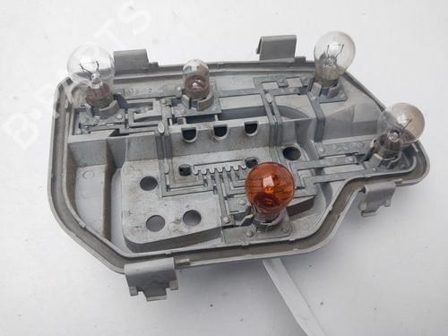 Used Lamp holder Lamp holder VW POLO IV (9N_, 9A_) 1.2 12V (64 hp) 36775088 36775088