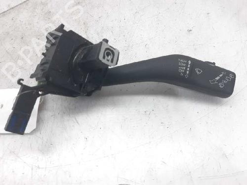 Used Steering column stalk SEAT LEON (1P1) 1.9 TDI (105 hp) 4696250