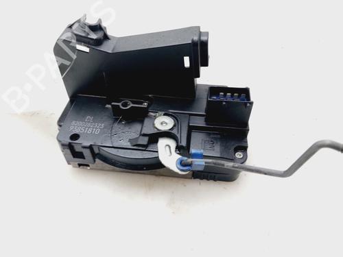 Used Rear left lock OPEL VIVARO A Van (X83) 1.9 DTI (F7) (101 hp) 20327230