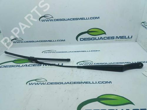 Used Front windshield wiper arm VW PASSAT B6 (3C2) 2.0 TDI (140 hp) 6624100