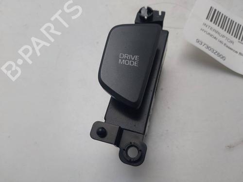 Used Switch Switch HYUNDAI i40 I (VF) 1.7 CRDi (116 hp) 39595884 39595884