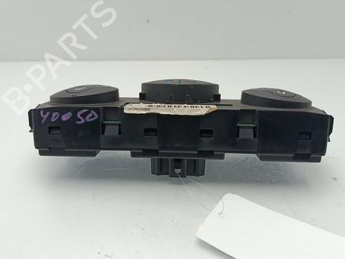Climate control RENAULT MEGANE II Saloon (LM0/1_) 1.9 dCi (LM0G, LM1G, LM2C) | BP30178561I5