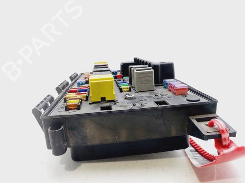 Fuse box OPEL ASTRA H (A04)  | BP28041852E1 