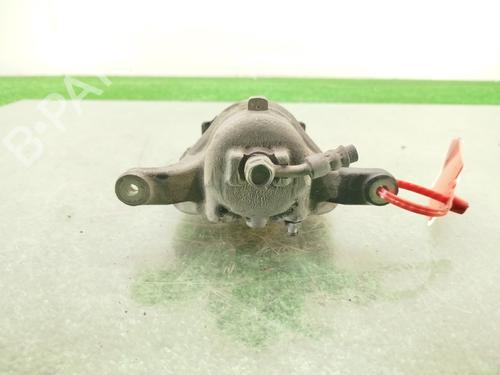 Venstre bremsekaliper foran HONDA CIVIC VIII Hatchback (FN, FK) 2.2 CTDi (FK3) | BP30053841M105