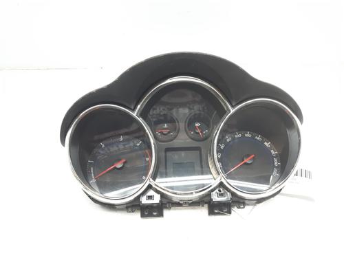Used Instrument cluster CHEVROLET CRUZE Hatchback (J305) 2.0 CDI (163 hp) 10333233