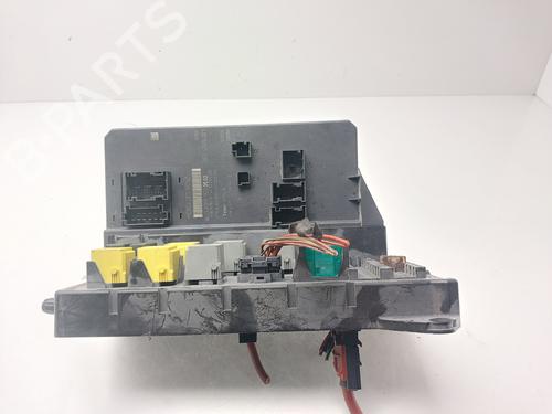 Used Fuse box MERCEDES-BENZ SPRINTER 3,5-t Van (B906) [2006-2020]  31877355