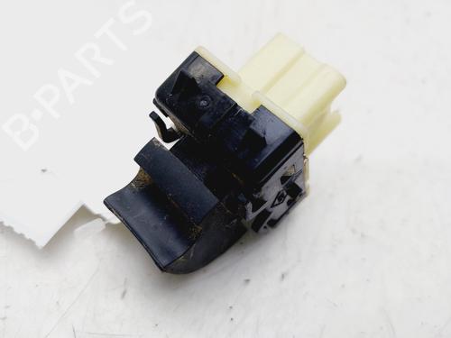 Right rear window switch RENAULT CAPTUR I (J5_, H5_)  | BP29763652I28
