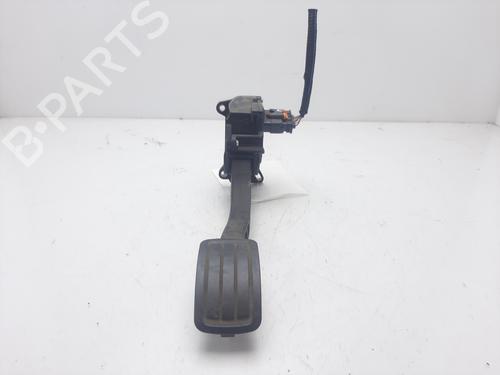 Pedal CITROËN C4 Picasso II 1.6 BlueHDi 120 (120 hp) 13476877