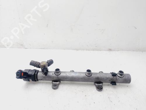 Used Injection rail VW TOUAREG (7LA, 7L6, 7L7) [2002-2013]  27222059