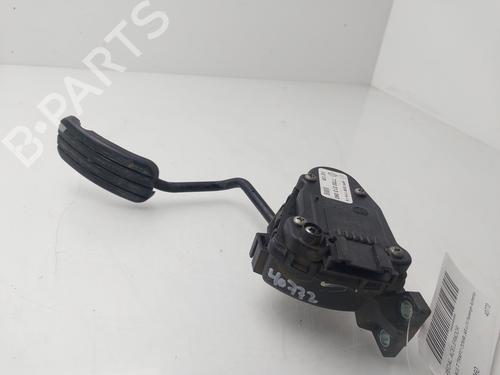 Pedal RENAULT TRAFIC II Bus (JL) [2001-2026]  32753364