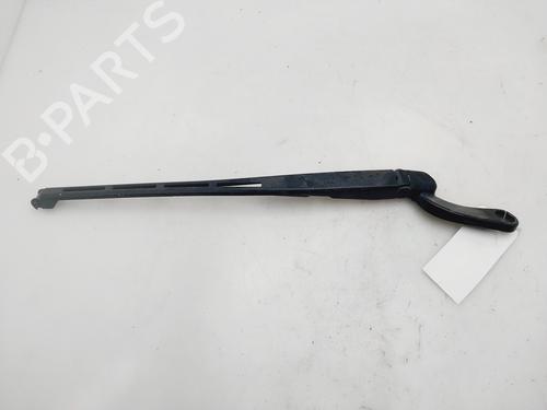 Used Front windshield wiper arm AUDI A6 C5 (4B2, 4B4) [1997-2005]  29704623