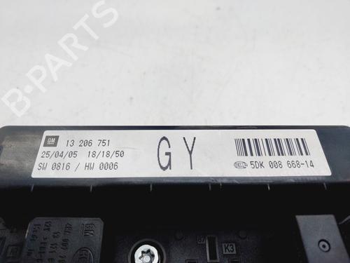 Fuse box OPEL ASTRA H (A04)  | BP28041852E1 