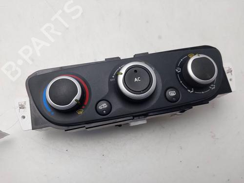 climate-control-renault-megane-iii-hatchback-bz01_-b3_-2008-39751822 main image