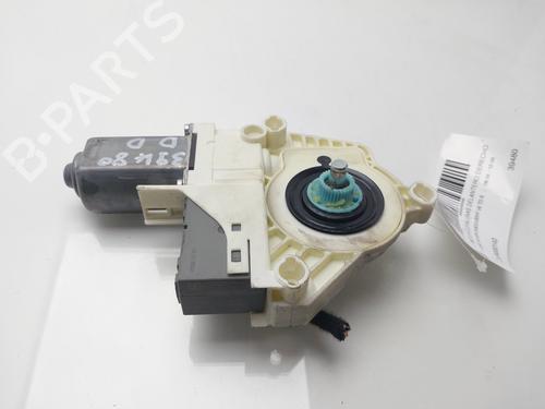 Used Right front window motor LAND ROVER DISCOVERY III (L319) [2004-2009]  30853173