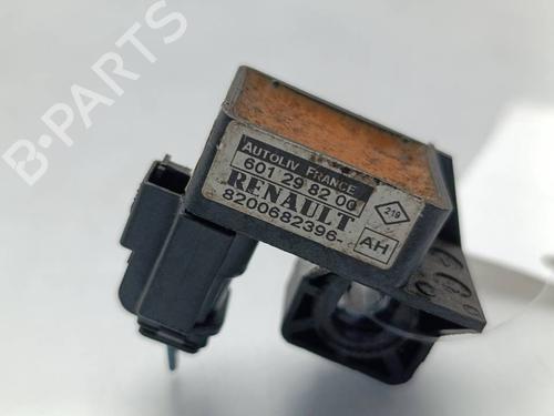 Used Electronic sensor Electronic sensor RENAULT SCÉNIC II (JM0/1_) [2003-2010] 39751573 39751573