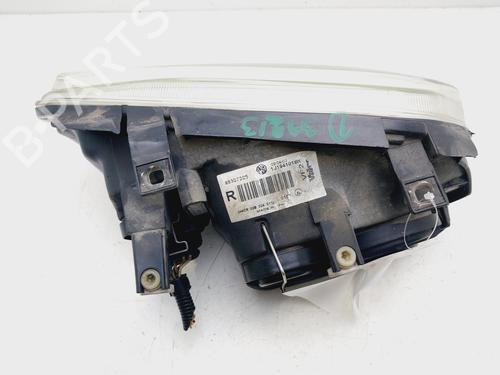 Right headlight VW GOLF IV (1J1) 1.9 TDI | BP30056960C29 