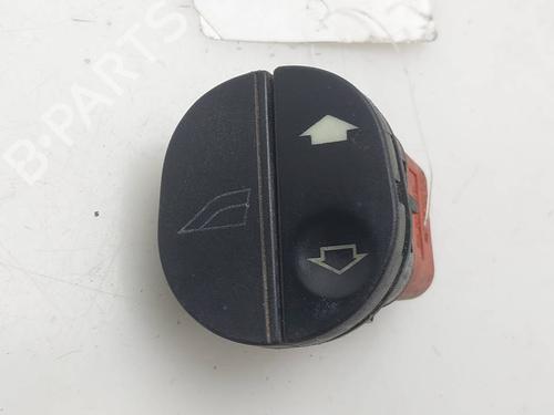 Used Right front window switch Right front window switch 39526637 39526637