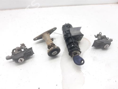 Used Ignition barrel FIAT BRAVA (182_) 1.9 TD 75 S (182.BF) (75 hp) 7214375