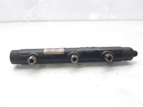 Injection rail LAND ROVER DISCOVERY III (L319) 2.7 TD 4x4 | BP6926355M98 