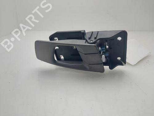 Used Front left interior door handle KIA CARENS I MPV (FC, FJ) 2.0 CRDi (113 hp) 30204350