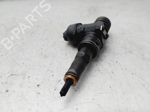 Injector VW TOURAN (1T1, 1T2)  | BP28208415M100