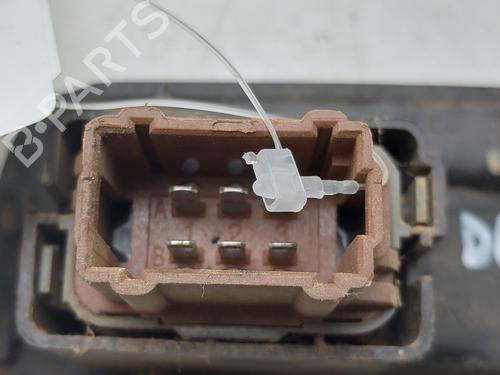 Right front window switch RENAULT MASTER II Van (FD) 2.5 dCi (FD01, FD02, FD21, FD22, FD31, FD32, FD3Y, FD71,... | BP34126595I26 - Image 4
