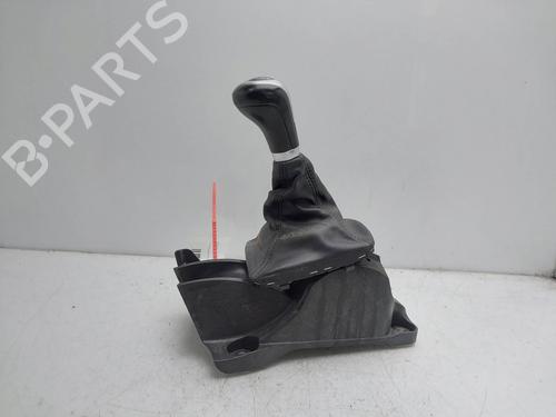 Used Gear lever MERCEDES-BENZ A-CLASS (W176) A 180 CDI / d (176.012) (109 hp) 17447919