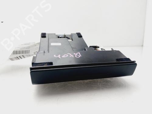 Posacenere SEAT LEON (1M1) 1.9 TDI (90 hp) 31914271