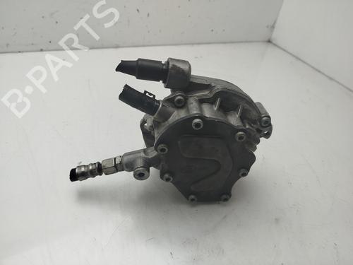Used Vacuum pump Vacuum pump VW TOUAREG (7LA, 7L6, 7L7) 2.5 R5 TDI (174 hp) 33049118 33049118
