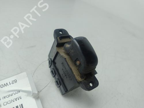 Used Right front window switch HYUNDAI SANTA FÉ I (SM) 2.0 CRDi 4x4 (113 hp) 27627429