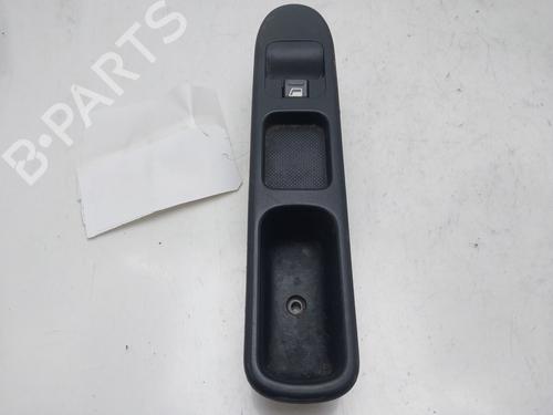 Used Right front window switch PEUGEOT 307 Break (3E) 1.6 16V (109 hp) 16853420