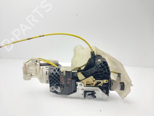 Højre bagtil lås MERCEDES-BENZ S-CLASS (W220, V220) S 400 CDI (220.028, 220.128) (250 hp) 31375713