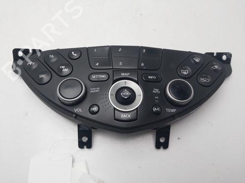 switch-nissan-primera-p12-2002-33334269 main image