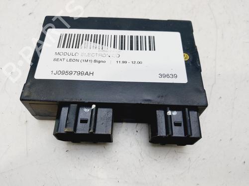 Elektronische module SEAT LEON (1M1) 1.6 | BP29572645M83 