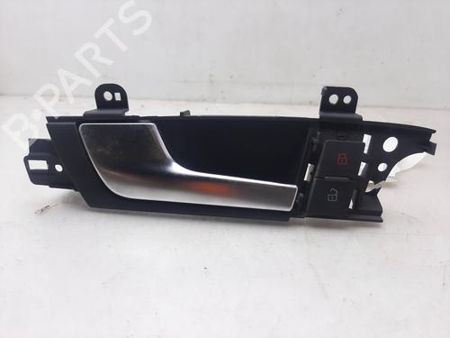 Used Front left interior door handle AUDI A3 Sportback (8PA) 1.9 TDI (105 hp) 17536455