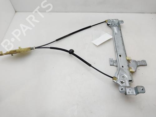 Rudehejsemekanisme venstre bagtil RENAULT FLUENCE (L3_) 1.5 dCi (L30D, L30L, L306, L33F, L33L, L33M, L33V, L33W) (110 hp) 31638404