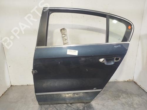 Used Left rear door Left rear door 36807047 36807047