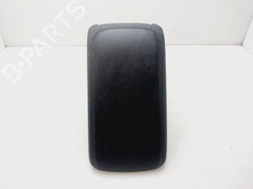 Armlæn AUDI A3 Limousine (8VS, 8VM) 2.0 TDI (150 hp) 32865396