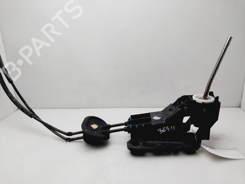 Used Gear lever CITROËN C3 II (SC_) 1.4 (73 hp) 27670797