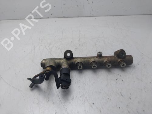 Used Injection rail Injection rail OPEL ASTRA H (A04) [2004-2014] 34126803 34126803