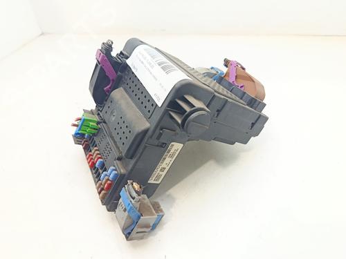 Fuse box VOLVO S60 I (384) D5 | BP37192474E1 - Image 4